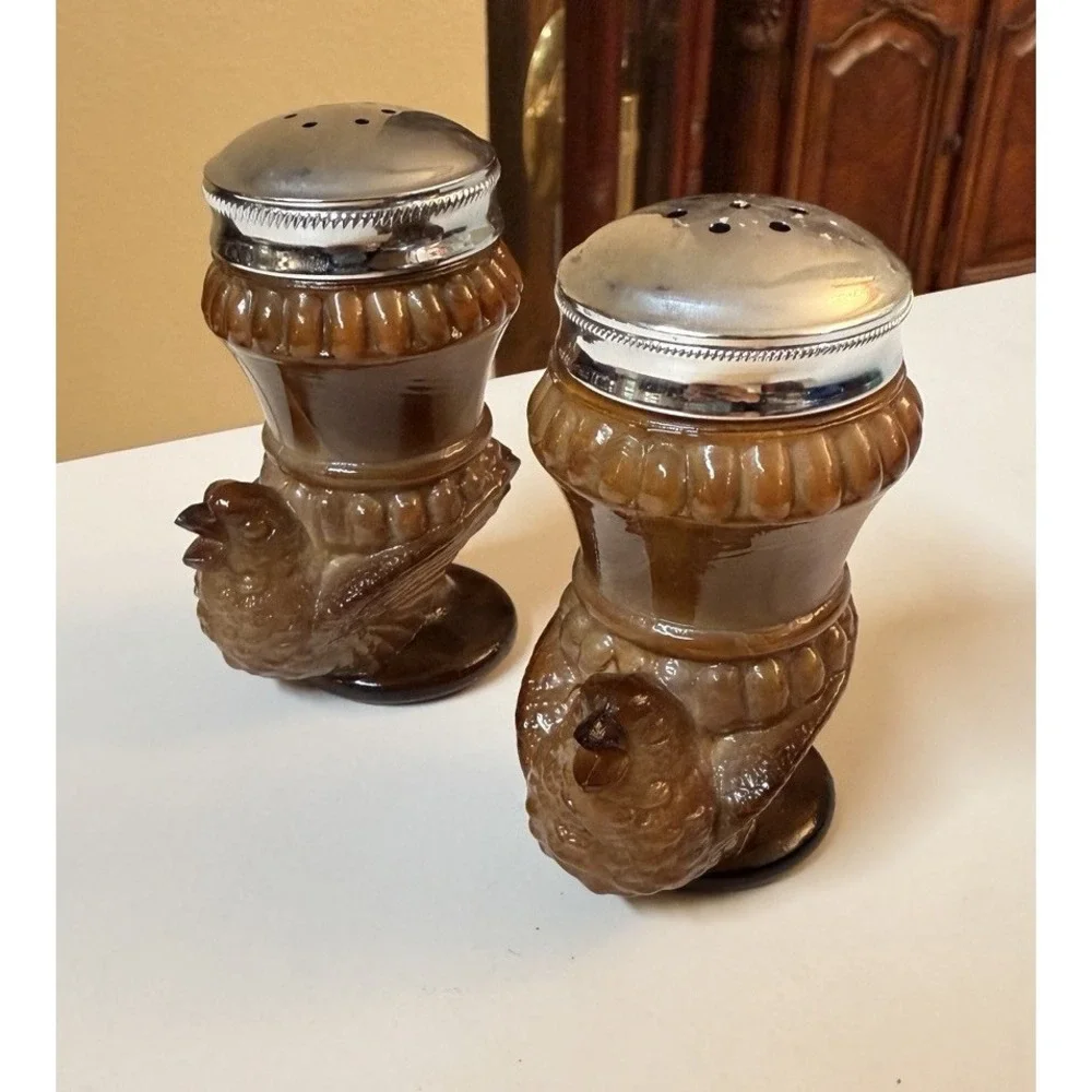 vintage Boyd‎ Glass chocolate swirl slag glass salt and pepper shakers